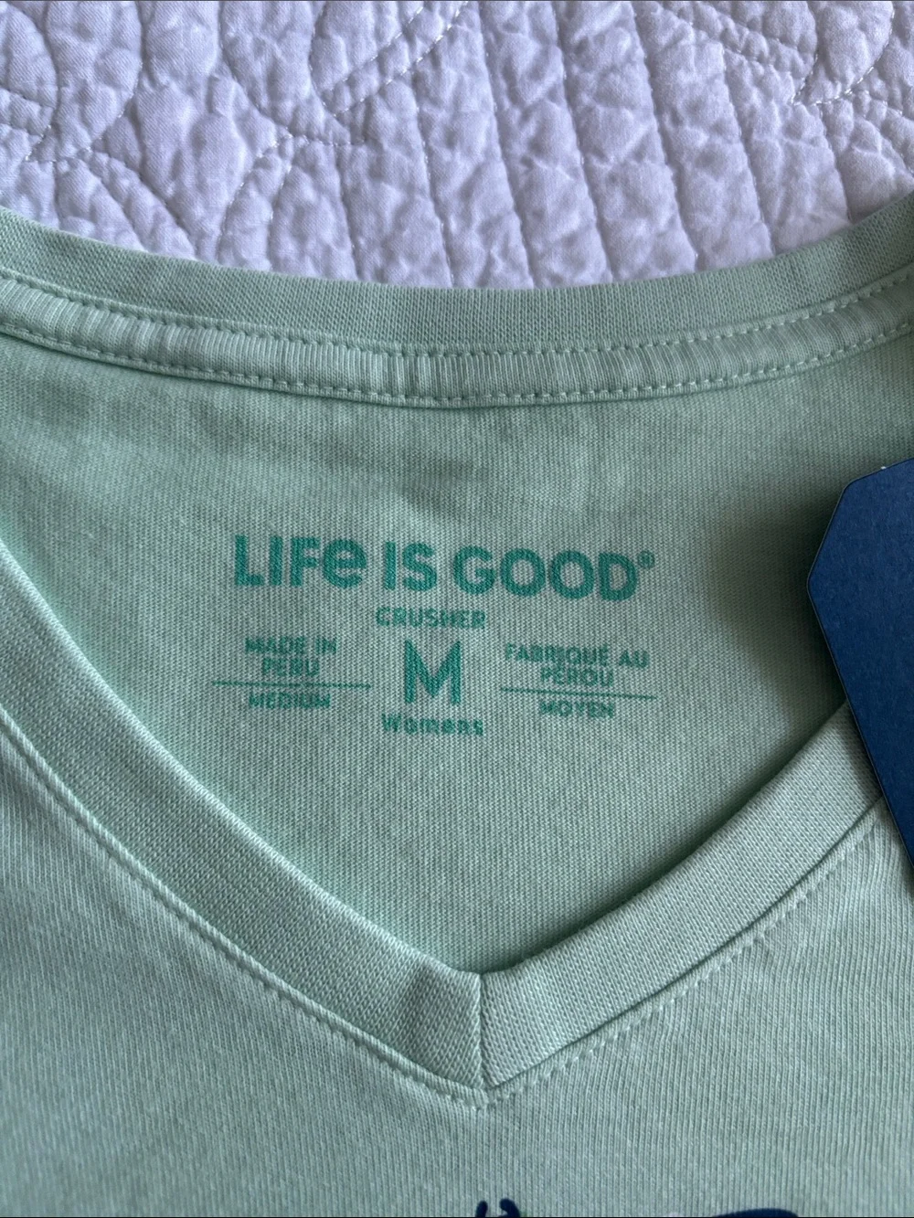 NWT Life Is Good Mint V-Neck Long Sleeve Tee Dragonfly Graphic Size M Women’s - Picture 5 of 10